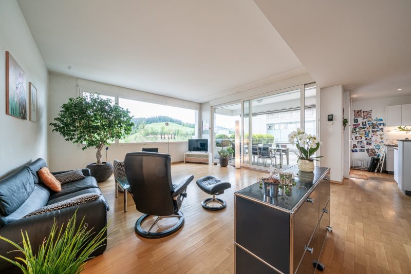 7-Zimmer-Attika-Maisonettewohnung